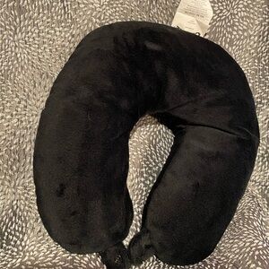 Cloudz Travel Pillow